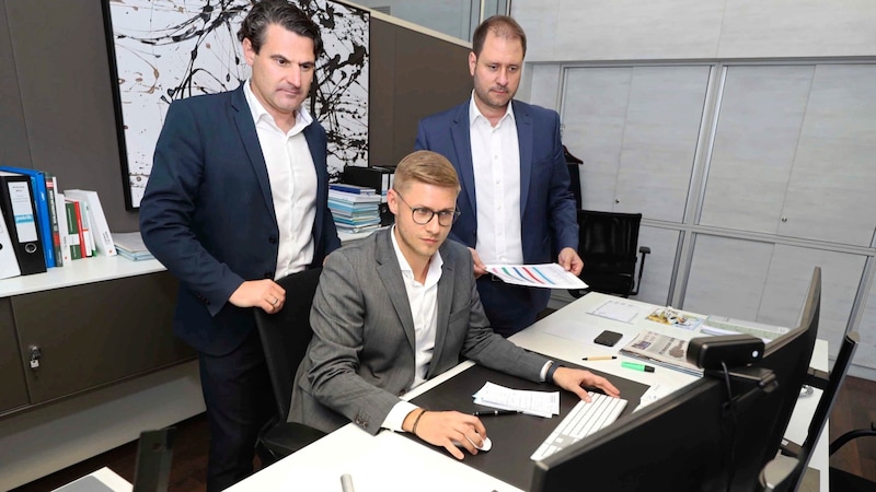 Serious faces at the ÖVP in Eisenstadt: Sagartz (right) with Christoph Zarits and Patrik Fazekas. (Bild: Reinhard Judt)