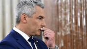 Noch-Kanzler Karl Nehammer muss Verbündete gegen Kickl finden. Leicht wird das nicht.