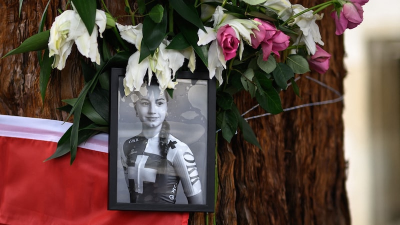 Muriel Furrer died in a fall during the Junior Cycling World Championships. (Bild: AFP/APA/Fabrice COFFRINI)