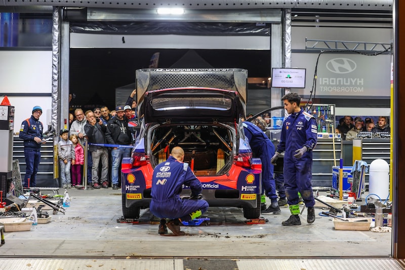 Als Gewinner dürfen Sie auch in den Servicepark. (Bild: Burkhard Kasan)