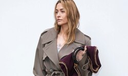 Ist Paris Jacksons Interpretation des Trenchcoat-Looks der heißeste Trend des Herbsts?