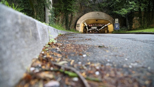 Die Stadt will die Millionen aus der Mönchsberg-Garage für den öffentlichen Verkehr verwenden. (Bild: Tröster Andreas)