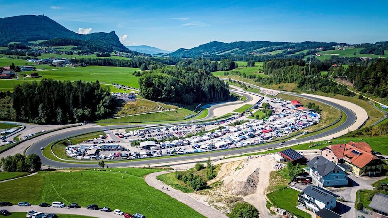 Picturesque ambience at the Salzburgring (Bild: Manuel Mackinger/IGMS)