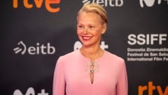 Pamela Anderson Ende September beim San Sebastian International Film Festival (Bild: APA Pool/AFP/ANDER GILLENEA)