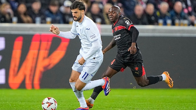 Florian Grillitsch (l.) and Hoffenheim want to put the league crisis behind them. (Bild: APA/AFP)