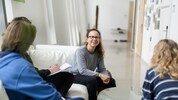 Anke Held ist die neue Leiterin des Schauspielinstituts der Bruckner Uni.