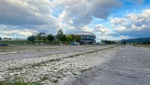 Rund ums Stadion stehen kaum Parkplätze zur Verfügung.