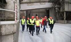 Auch beim Zement-Konzern Leube hofft man auf Reformen.