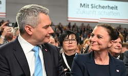 Karl Nehammer mit Frau Kathi.