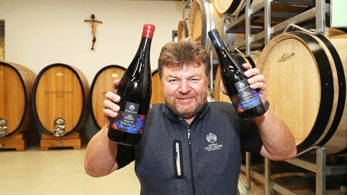 Juicy, with an elegant texture of ripe heart cherries, herbal spice, finely structured, ...