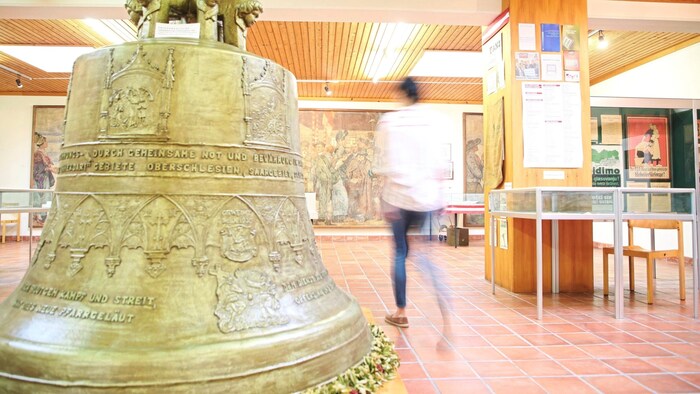 The referendum bell (copy) can also be seen in the Bezirksheimatmuseum.