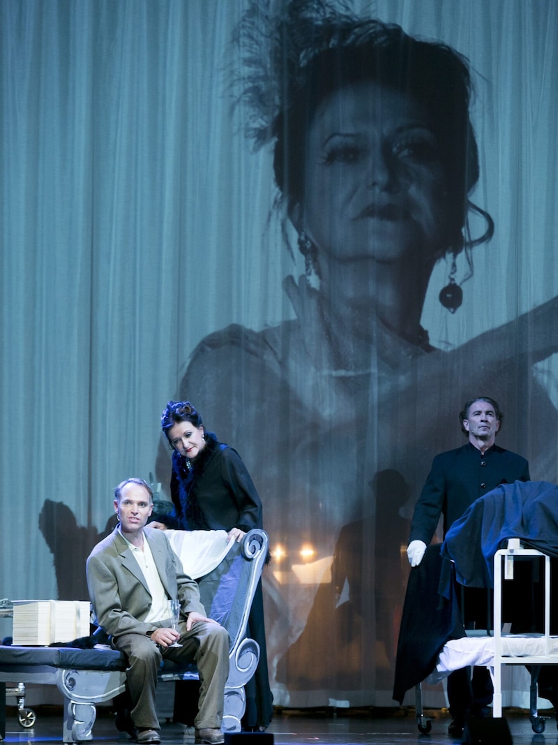 Bildgewaltig wird die Inszenierung von Andrew Lloyd Webbers „Sunset Boulevard“ in der Kulturbühne AmBach in Götzis. (Bild: Mathis Fotografie)