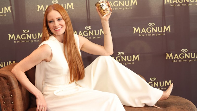 Barbara Meier – Autorin, Model (Siegerin der 2. Staffel von Germany’s Next Topmodel), Schauspielerin, Modedesignerin und Magnum Genussbotschafterin 2024 (Bild: © Katharina Schiffl)