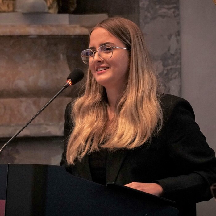 Susanna Riedlsperger took the place of club leader Dominik Oberhofer in the state parliament. ...