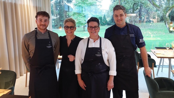 Hausherrin Anja Moritz und Haubenköchin Frannziska Hiller und das gesamte Team boten den Gästen einen außergewöhnlichen Gourmet-Abend.