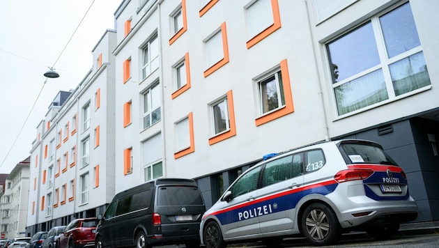 A Viennese man beat his wife to death in this house on Friday. (Bild: APA/MAX SLOVENCIK)