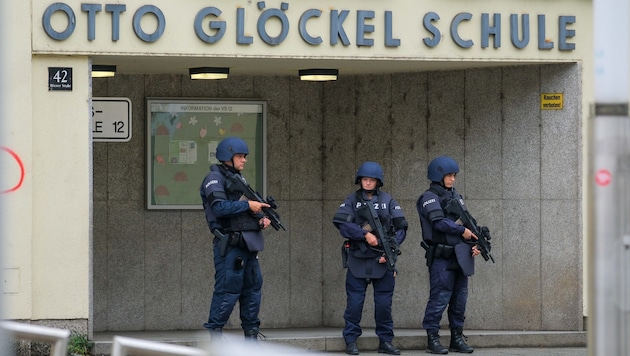 Auch die Otto-Glöckel-Schule in Linz erhielt eine Drohung. (Bild: Horst Einöder/Flashpictures)