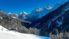 Die Stadt Kufstein bewirtschaftet die 2800 Hektar große Jagd im Kaisertal nun selbst, ein Berufsjäger ist gefunden. (Bild: zVg)