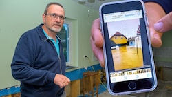 Das Haus von Thomas Kappel wurde vom Hochwasser zerstört. Er ist sich absolut sicher: „Wenn die ,Krone‘ meinen Fall nicht aufgegriffen hätte, wären unsere Pläne für die Pension im Mistkübel gelandet.“ (Bild: Krone KREATIV/Attila Molnar)