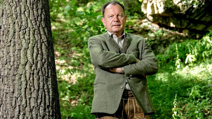 Hoyos stands up for nature and protects the botanical heritage.