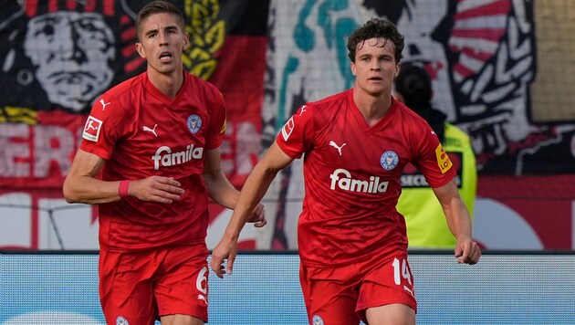 Holstein Kiel erkämpfte sich gegen Bayer Leverkusen einen Punkt! (Bild: AP ( via APA) Austria Presse Agentur/ASSOCIATED PRESS)