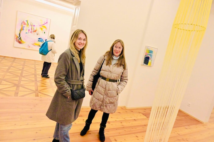 Frederike & Miriam at "Twisted" (Ehnsperg/ Kasalicky) in Gallery 3 in Klagenfurt.