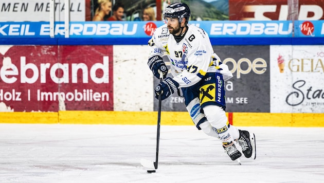 Fredrik Widen und die Zeller liefen in ein Debakel. (Bild: EK Zeller Eisbären)