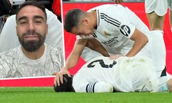 Carvajal (Nummer zwei) am Spielfeld am Boden, später (linkes Bild) bestätigte er den ...