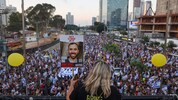 Israelis protestieren für die Freilassung der Geiseln – darunter Austro-Israeli Tal Shoham
