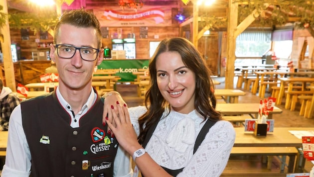 Manuel Kurfner und Melisa Bilibou in der Schladming Alm (Bild: Holl Reinhard)