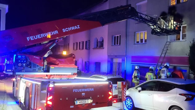 The fire department was called out in Schwaz on Monday morning. (Bild: ZOOM Tirol)