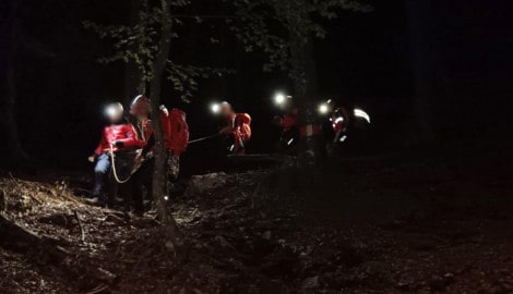 Widrige Wetterverhältnisse erschwerten den Einsatz (Symbolbild).