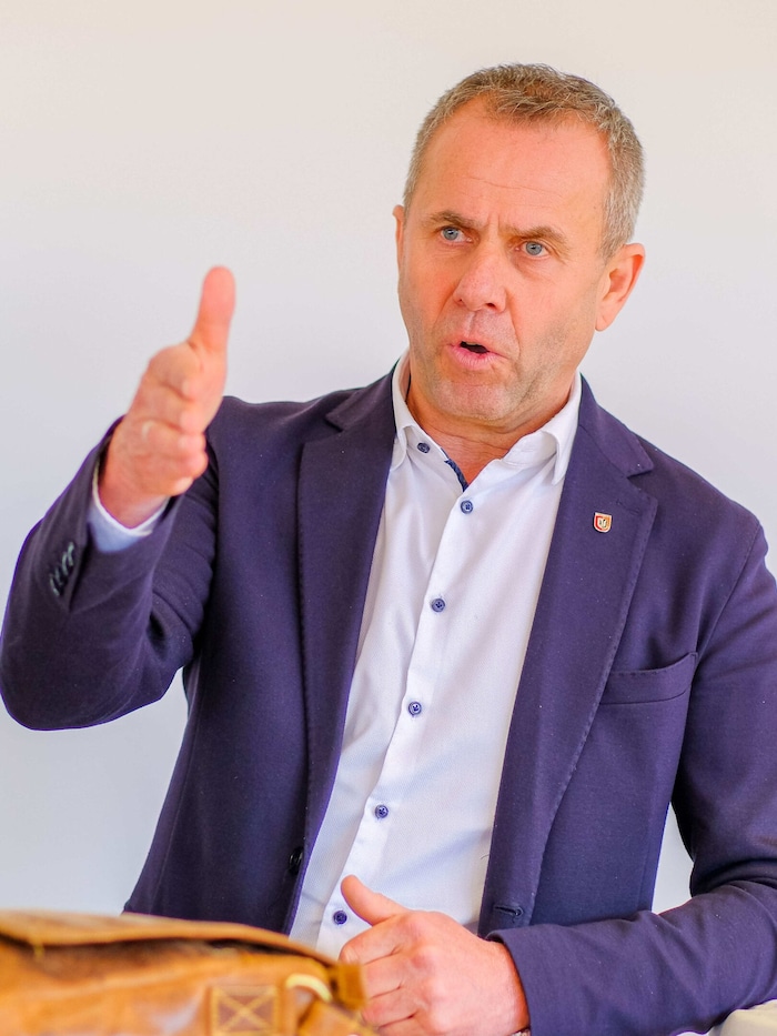 Der Scharnsteiner Ortschef Rudolf Raffelsberger geriet ins Kreuzfeuer der Kritik.