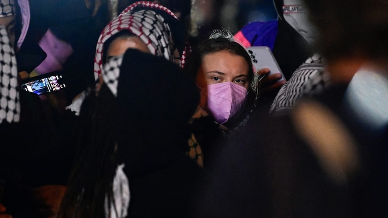 Greta Thunberg bei der propalästinensischen Demonstration in Berlin (Bild: AFP)