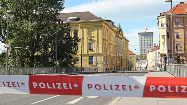 After the series of bomb threats throughout Austria, it is now almost certain that the 20-year-old Swiss man will not be extradited. (Bild: Christian Jauschowetz)