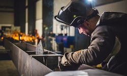 Am stärksten betroffen wären die Branchen Metallherstellung, chemische Erzeugnisse und Bergbau.