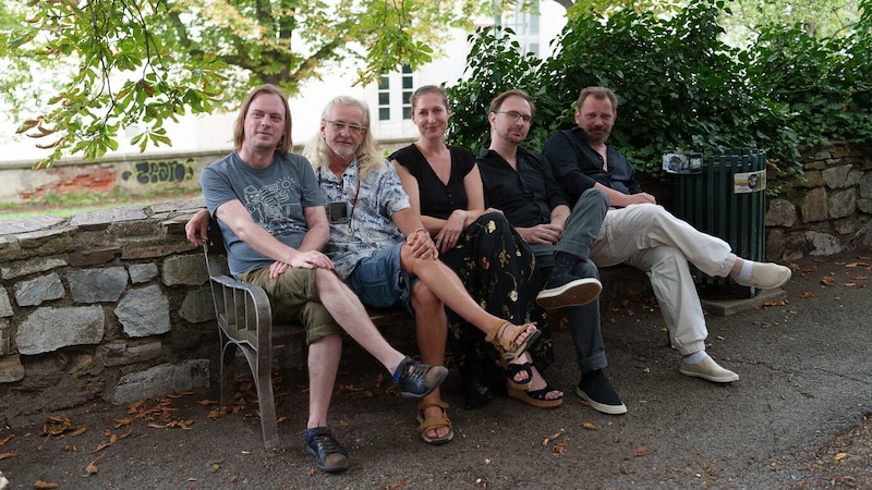 The five-member team of the Theaterhaus: Peter Spall, Peter Ulrich, Britta Badura, Alexander Kropsch and Werner Halbedl (from left). (Bild: Nicolas Galani)