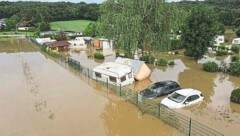 Heftige Regenschauer setzten im Juni den Campingplatz Burg komplett unter Wasser. Die Dauercamper müssen jetzt trotzdem Gebühren für die Saison 2024 zahlen. (Bild: Privat)