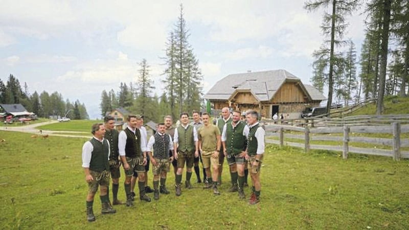 The Petzen: A paradise in southern Carinthia that even has its own choir. (Bild: Geopark Karawanken/Petzen Bergbahn)