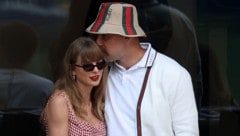 Taylor Swift und Travis Kelce: Schon bald mehr als ein Liebespaar? (Bild: APA Pool/Getty Images via AFP/GETTY IMAGES/JAMIE SQUIRE)