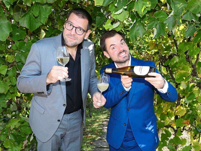 The two are also the directors of "Kabarett am See" in Oggau.