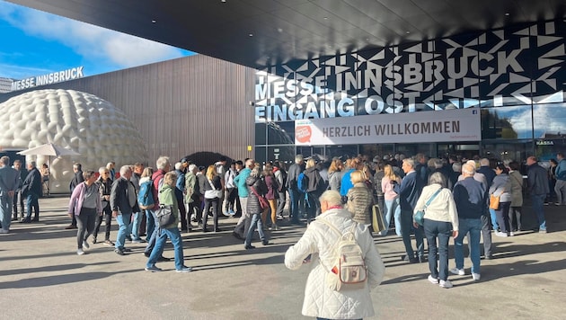 Reger Andrang beim Eröffnungstag der 90. Innsbrucker Herbstmesse. (Bild: Neuner Philipp)