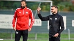 Altach-Trainer Fabio Ingolitsch (links, mit Co-Trainer Atdhe Nuhiu) hofft auf einen guten Test gegen Bregenz. (Bild: GEPA/GEPA pictures)