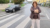Bürgermeisterin Doris Dirnberger ärgert sich über die wachsende Zahl an Rasern in ihrer Gemeinde ...