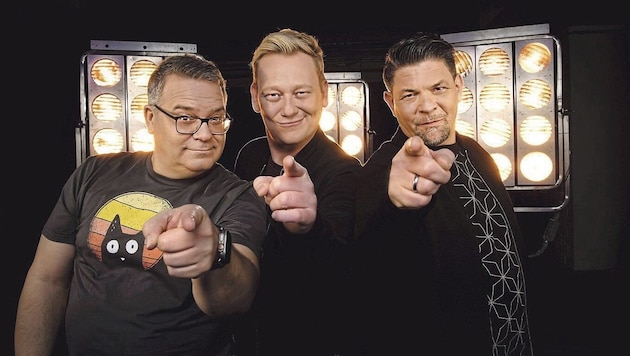 Elton, Knossi and Mälzer in "Three against One". (Bild: Foto: RTL / Steffen Z Wolff)