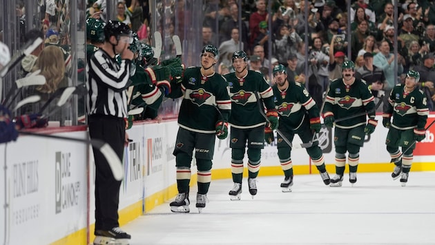 The Minnesota Wild have started the NHL season with a home win. (Bild: AP ( via APA) Austria Presse Agentur/ASSOCIATED PRESS)