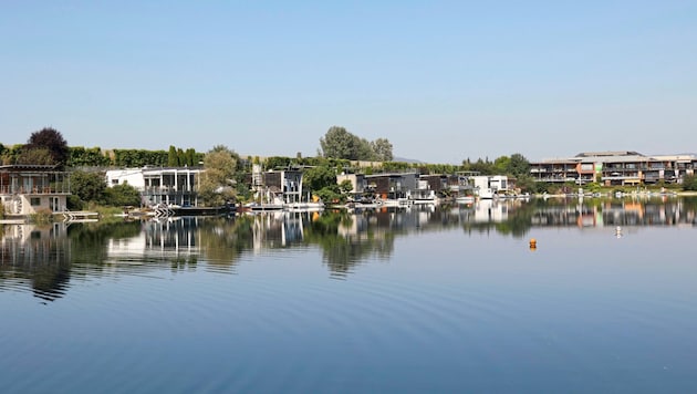 A tragic accident occurred at a lake house on the Copacabana in Kalsdorf, south of Graz. (Bild: Jauschowetz Christian/Christian Jauschowetz)