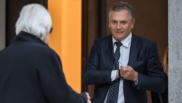 Jerome Valcke kommt ohne Strafe davon.  (Bild: AFP/APA/Fabrice COFFRINI)