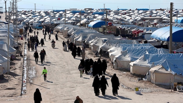 Maria G. lives in a camp like this in northern Syria with her children. (Bild: REUTERS)