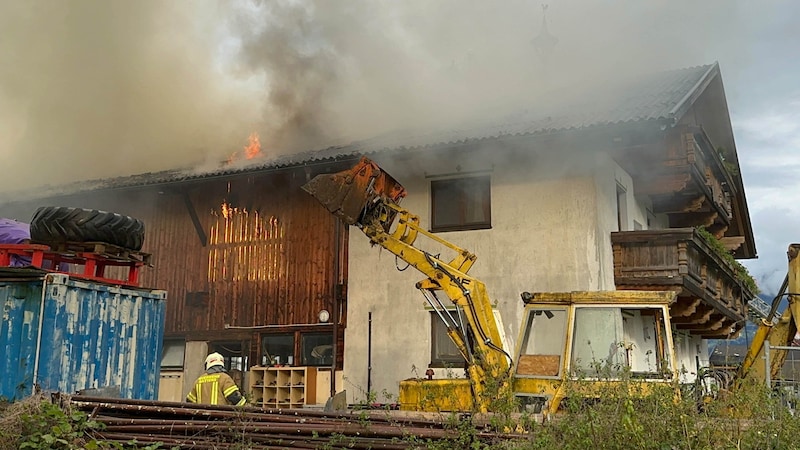 One of the sources of the fire in the farm building. (Bild: zoom.tirol)